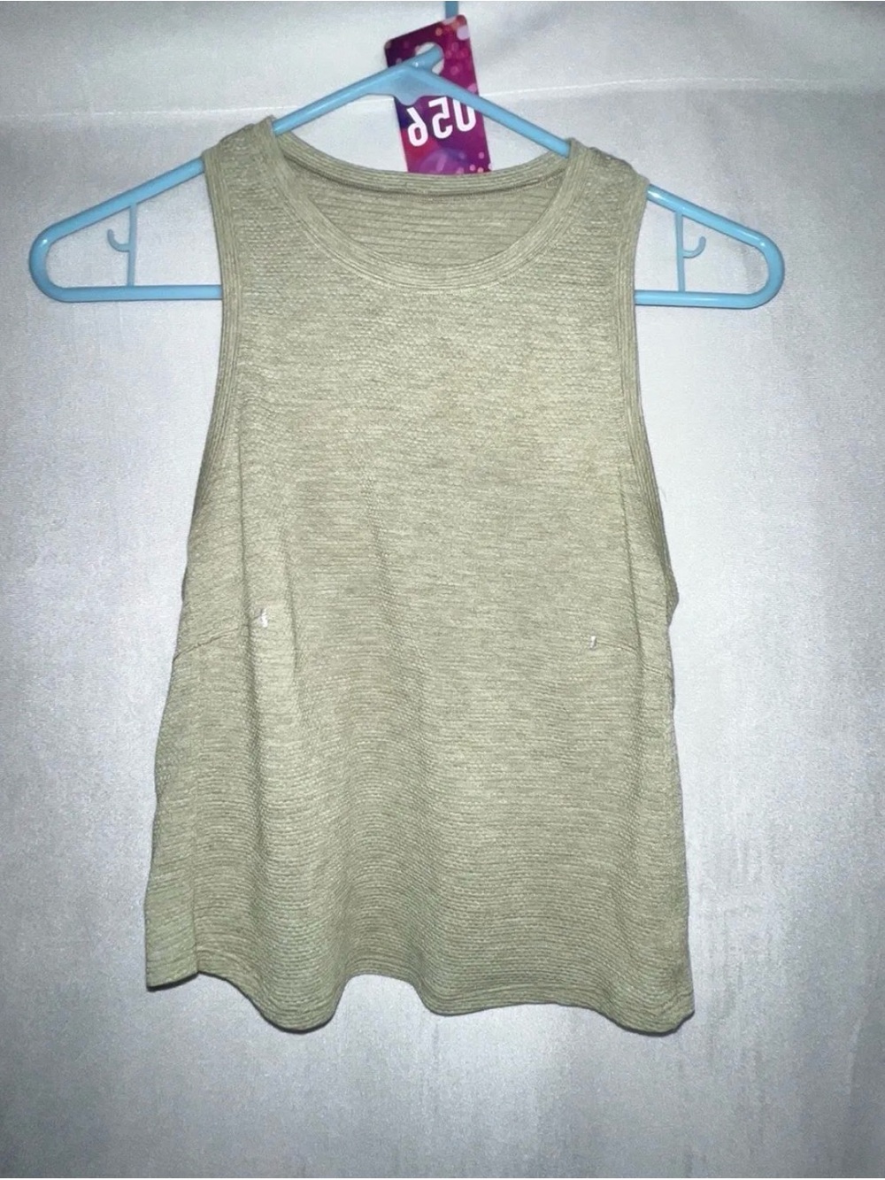 Lululemon Small Tank PTP 17.5" Light Olive Sleeveless Tank Top